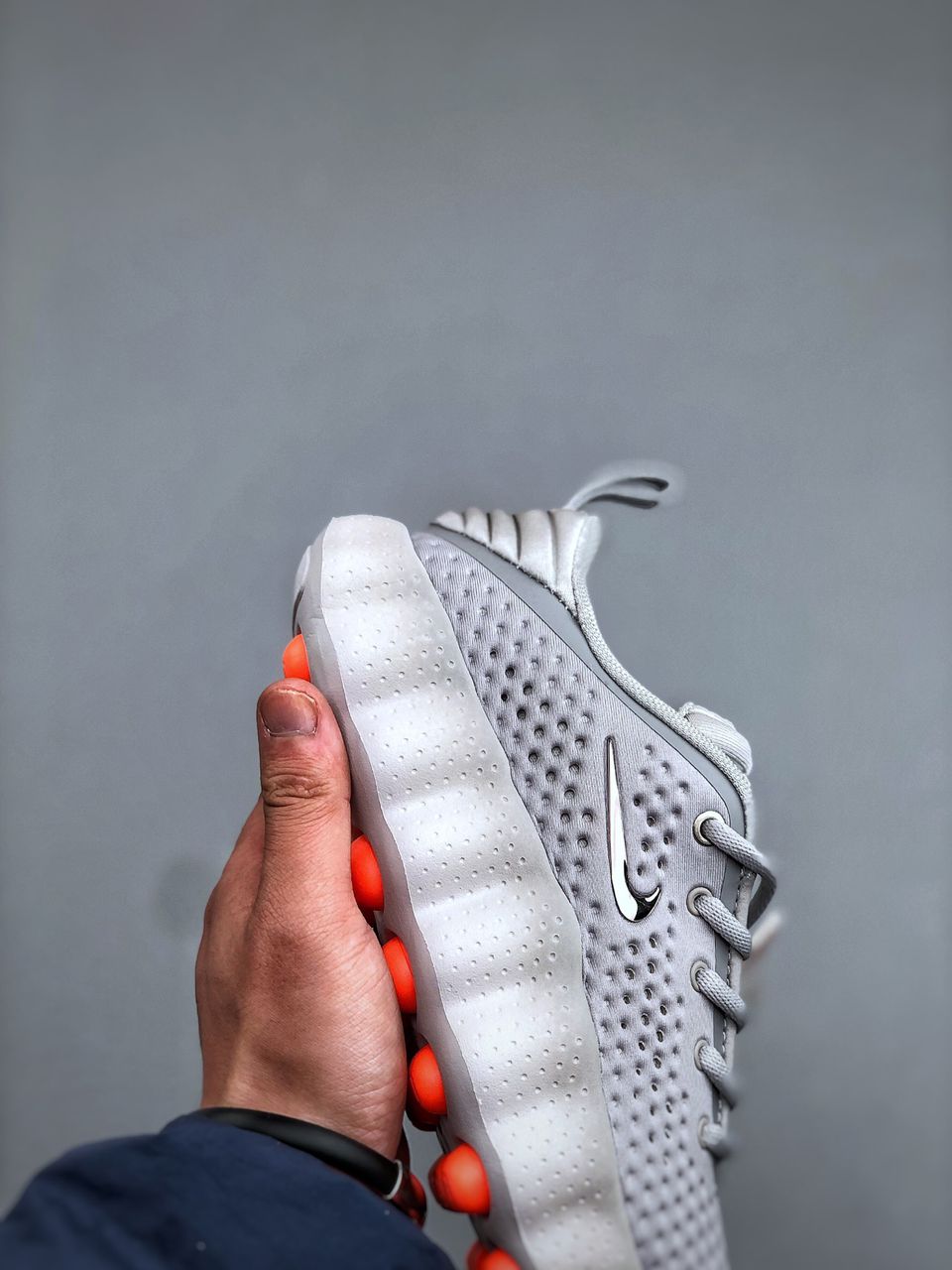 NIKE MIND 002 'LIGHT SMOKE GREY' - Imagen 7