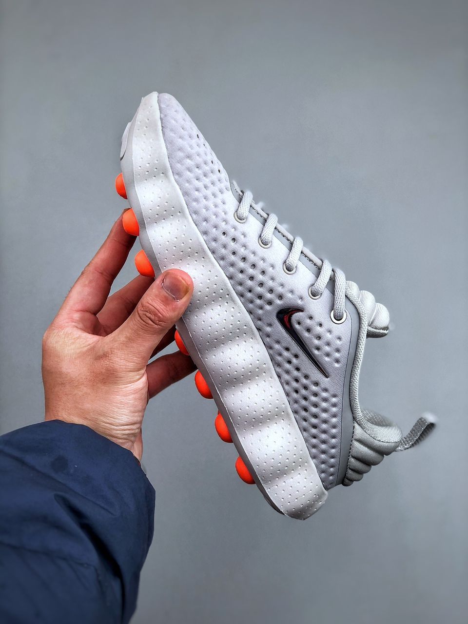 NIKE MIND 002 'LIGHT SMOKE GREY' - Imagen 6