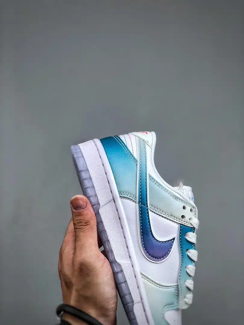 RÉPLICA NIKE DUNK LOW 'UNLOCK YOUR SPACE' - Imagen 5