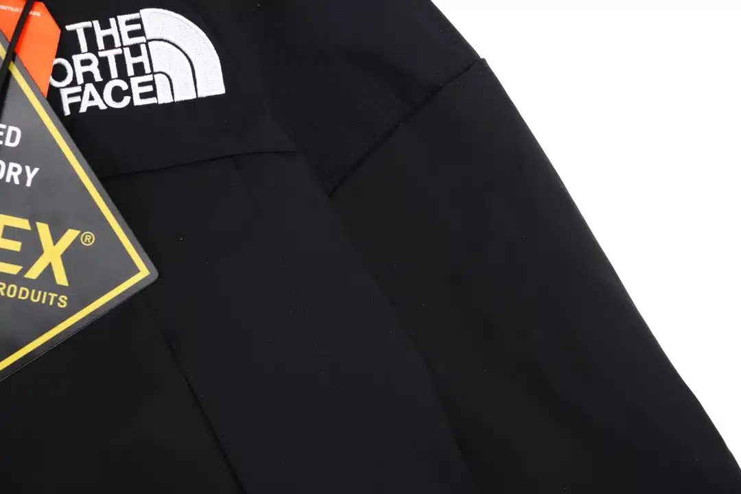 RÉPLICA CHAQUETA THE NORTH FACE GORE-TEX ‘NEGRA’ - Imagen 5