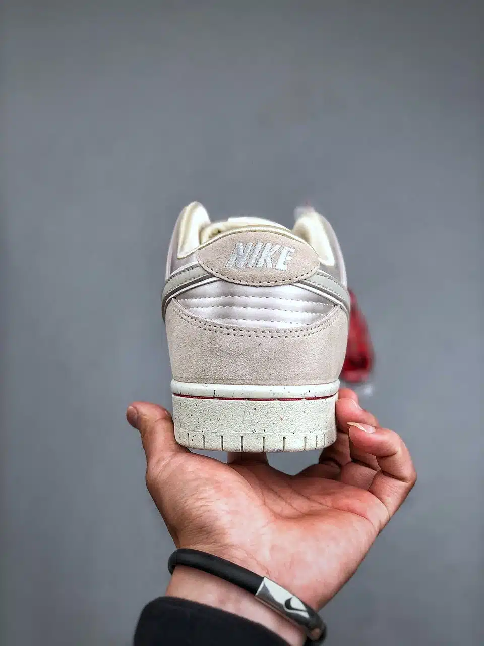 RÉPLICA SB DUNK LOW 'CITY OF LOVE' - Imagen 4