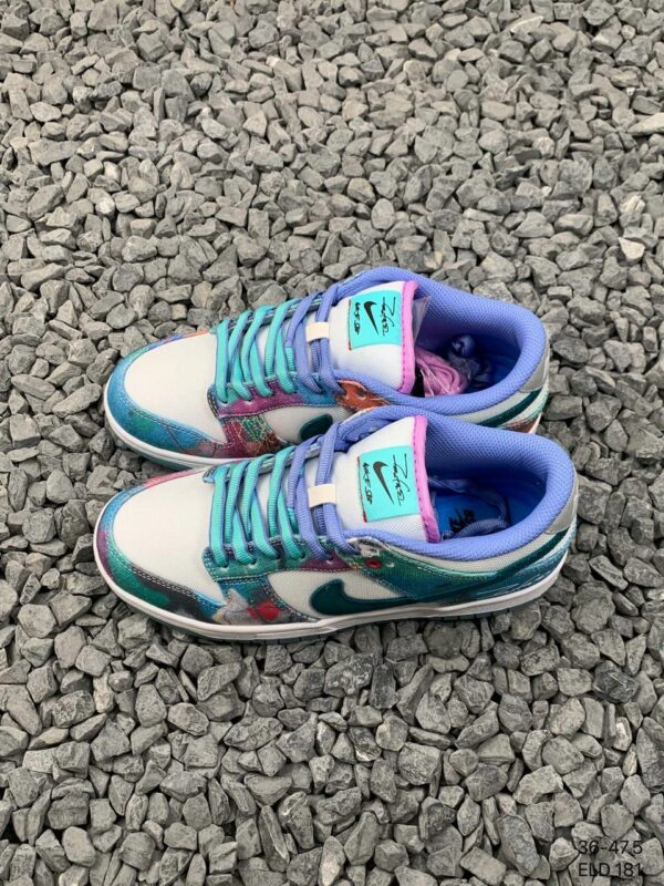 RÉPLICA SB DUNK LOW FUTURA LABORATORIES 'BLEACHED AQUA' - Imagen 2