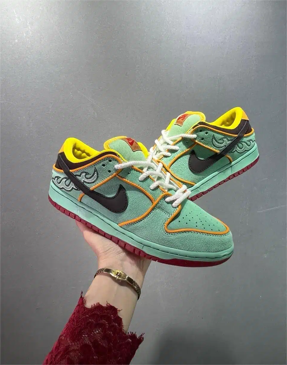 RÉPLICA SB DUNK LOW 'RODEO TOURMALINE' - Imagen 3