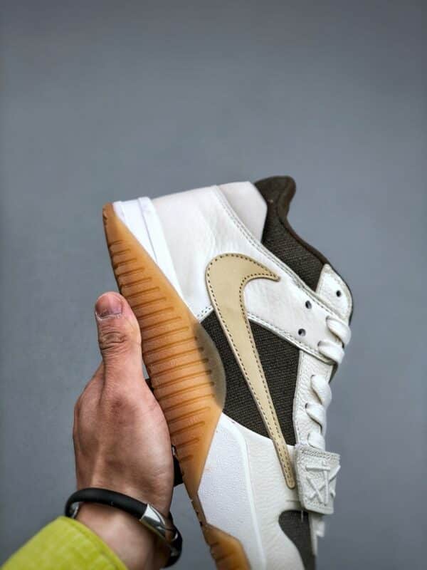 RÉPLICA TRAVIS SCOTT X JORDAN JUMPMAN 'SAIL' - Imagen 5