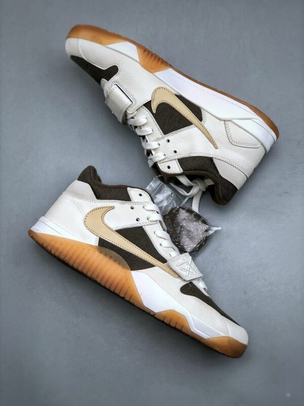 RÉPLICA TRAVIS SCOTT X JORDAN JUMPMAN 'SAIL' - Imagen 2