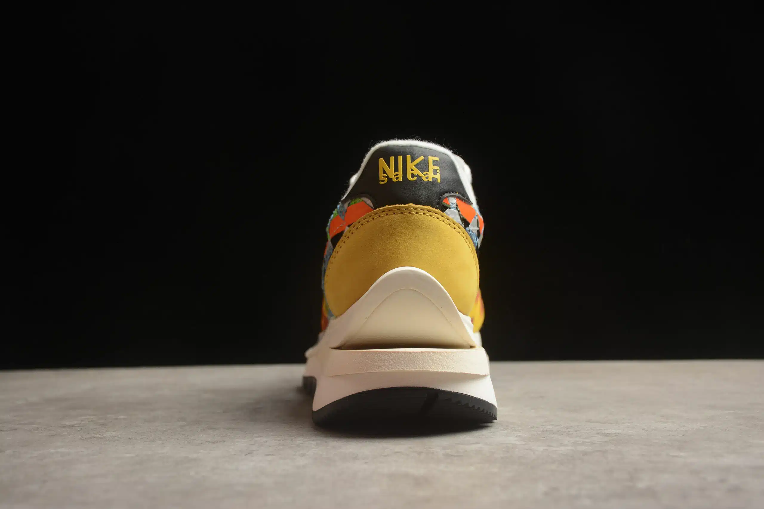 RÉPLICA VAPORWAFFLE X SACAI 'WOVEN JPG' - Imagen 3