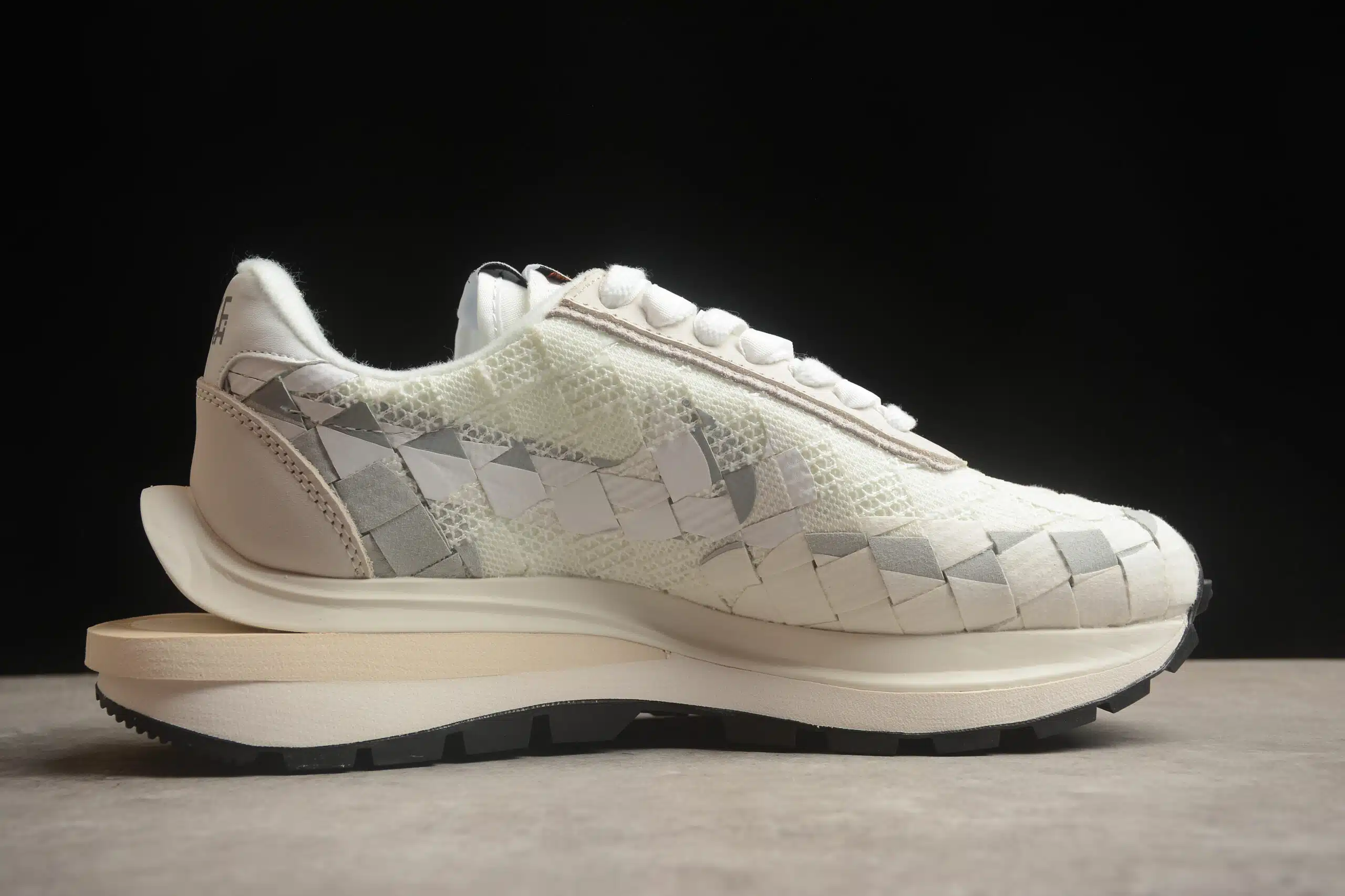 RÉPLICA VAPORWAFFLE X SACAI WOVEN 'MIX WHITE JPG' - Imagen 6