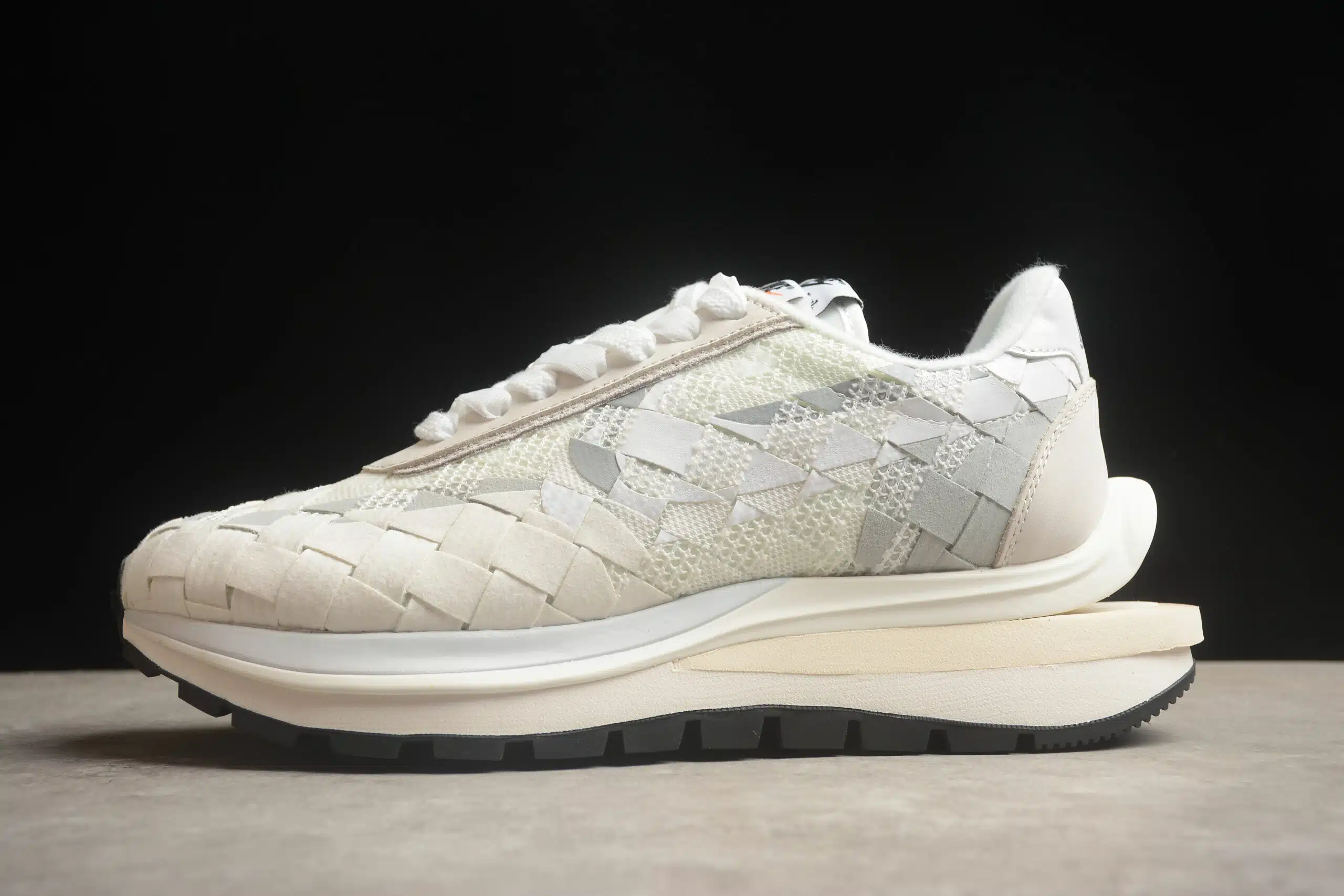 RÉPLICA VAPORWAFFLE X SACAI WOVEN 'MIX WHITE JPG' - Imagen 7