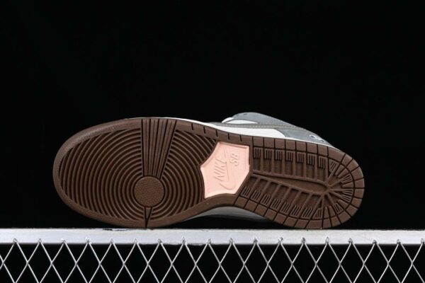 RÉPLICA YUTO HORIGOME X NIKE SB DUNK LOW - Imagen 6