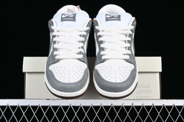 RÉPLICA YUTO HORIGOME X NIKE SB DUNK LOW - Imagen 5