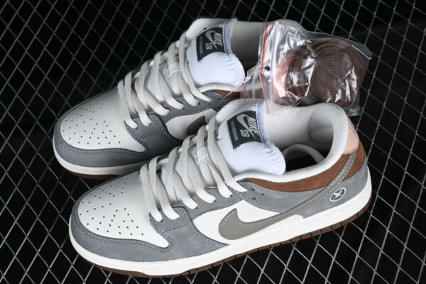 RÉPLICA YUTO HORIGOME X NIKE SB DUNK LOW - Imagen 4