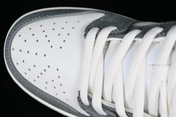 RÉPLICA YUTO HORIGOME X NIKE SB DUNK LOW - Imagen 2