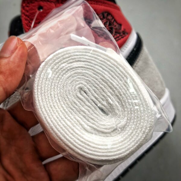 RÉPLICA AIR JORDAN 1 RETRO HIGH OG 'SMOKE GREY' - Imagen 5